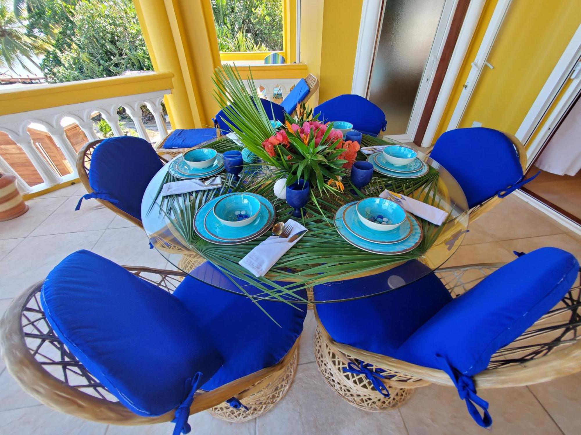 Blue Parrot Beach House And Villas Hopkins Kültér fotó